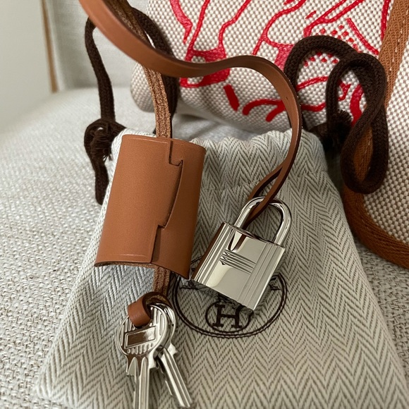 Brand new limited edition Hermès Pegasus Herbag - Picture 8 of 11